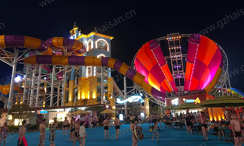 宁波大目湾阿拉的海水上乐园超级龙卷风滑道