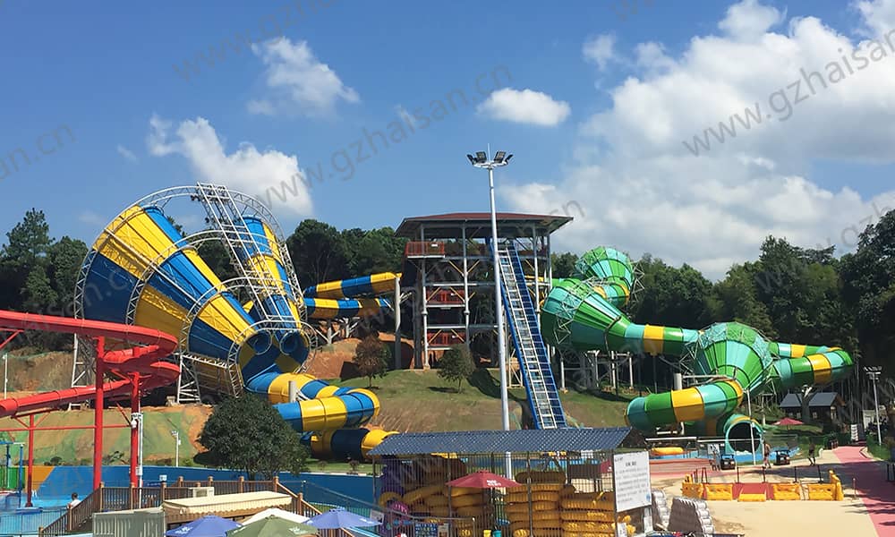 湖南长沙乐水魔方水世界超级龙卷风、暴风谷组合滑道
