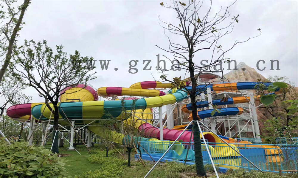 大象水滑梯：亲子游乐新体验