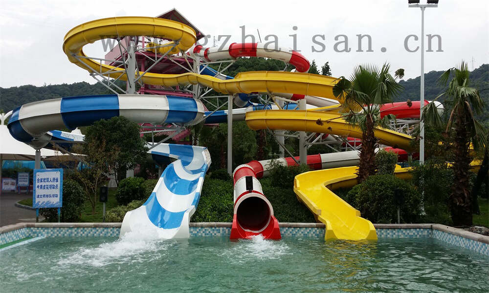 如何选择适合成人的水上乐园设备？
