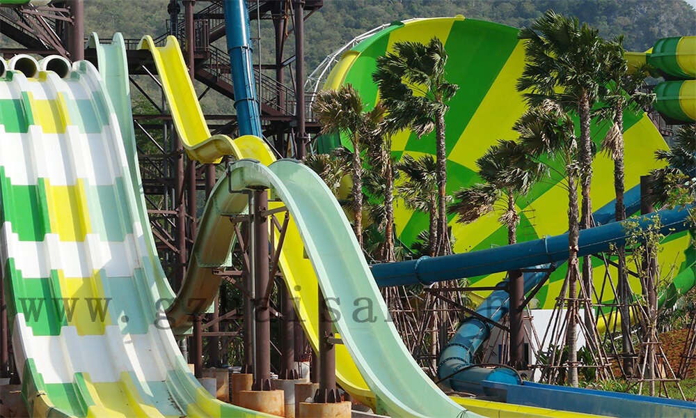 水上乐园设备大全：打造刺激水上体验