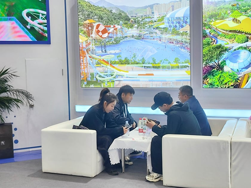 相聚郑州，引爆热潮——jinnianhui今年会游乐亮相2025中国（郑州）旅游休闲娱乐产业博览会，实力领航水上游乐新纪元！