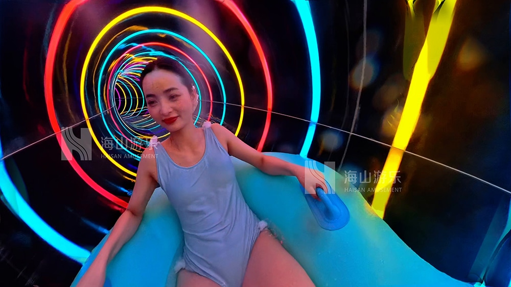 打破季节边界，定义全季狂欢｜超级魔法时空组合滑道，引领水乐园新纪元